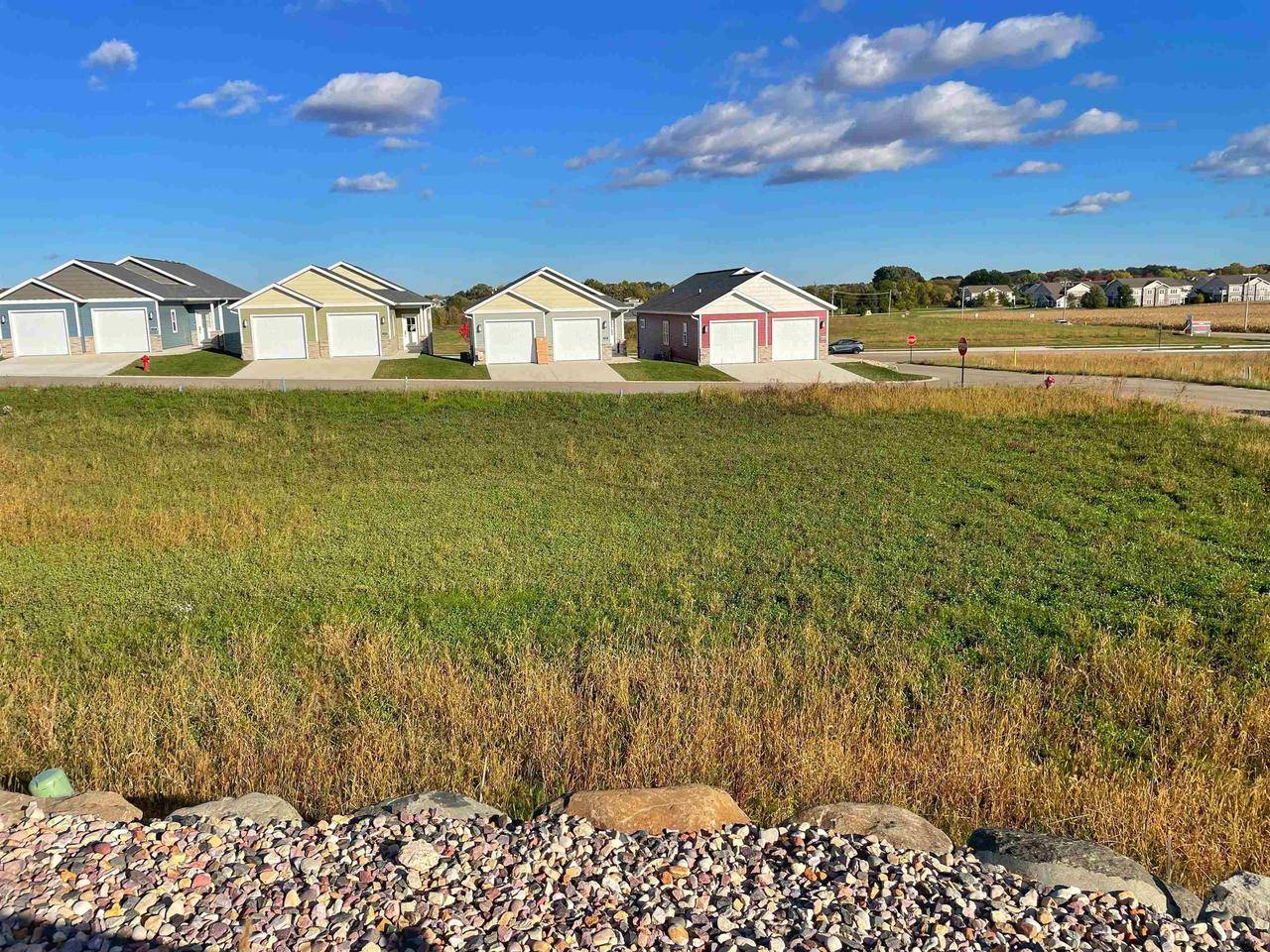 Oregon, WI 53575,1232 Tivoli Circle