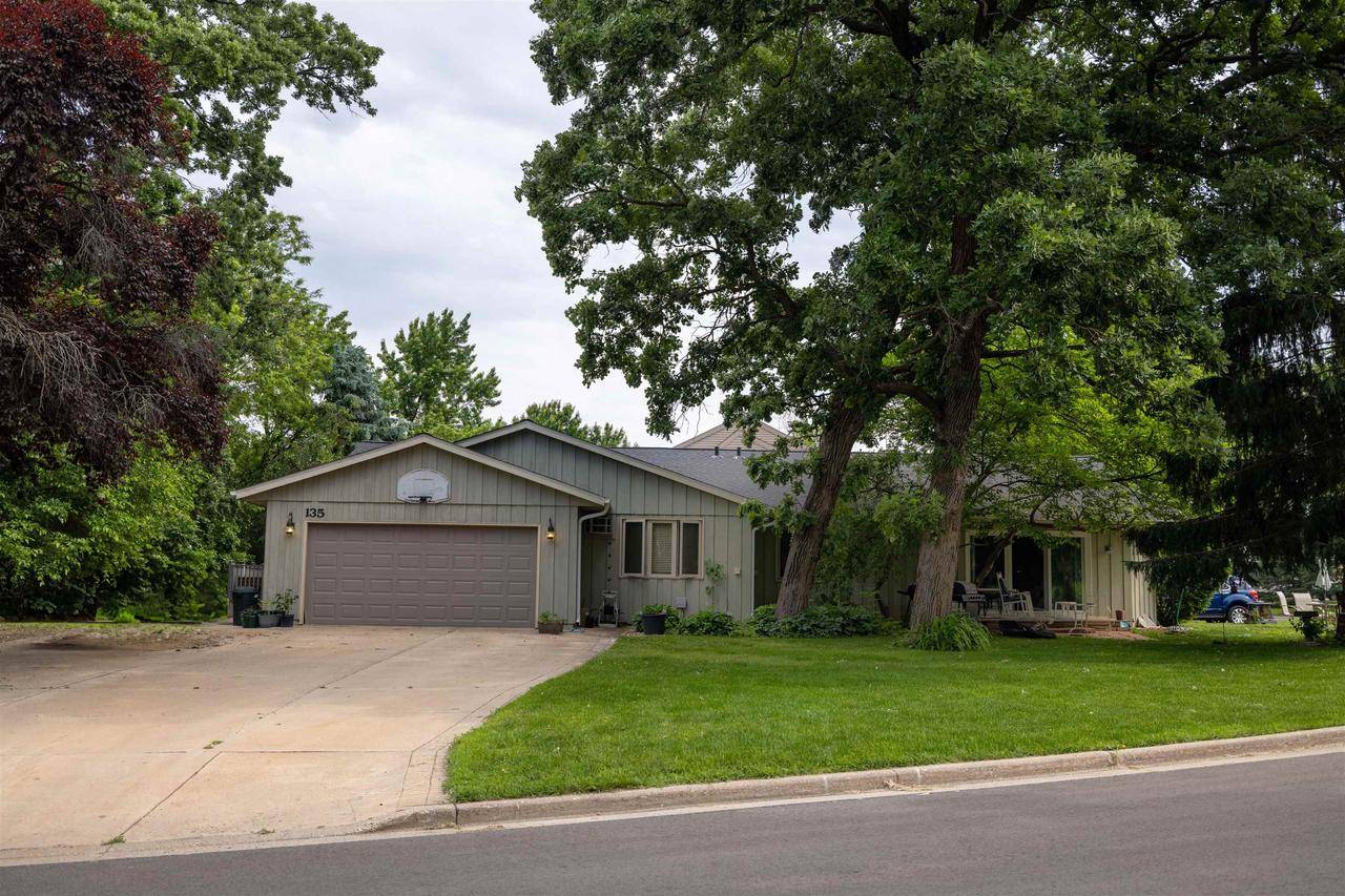 Cottage Grove, WI 53527,133-135 Woodview Drive