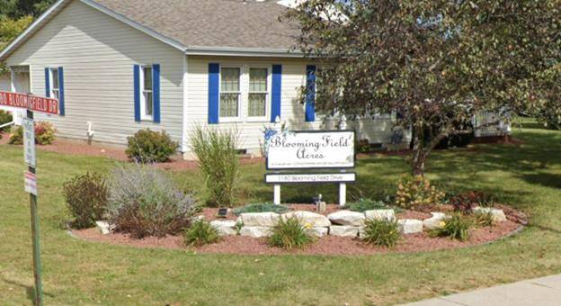 Whitewater, WI 53190,1180 Bloomingfield Drive #406