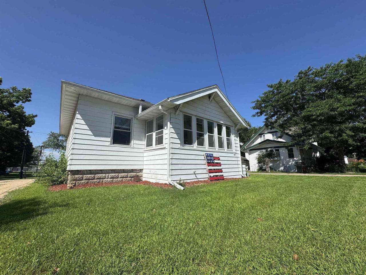Muscoda, WI 53573,218 E Maple Street