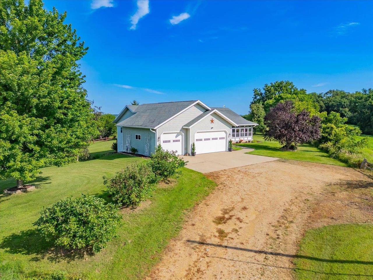 Monticello, WI 53570-9200,W7902 W Point Road