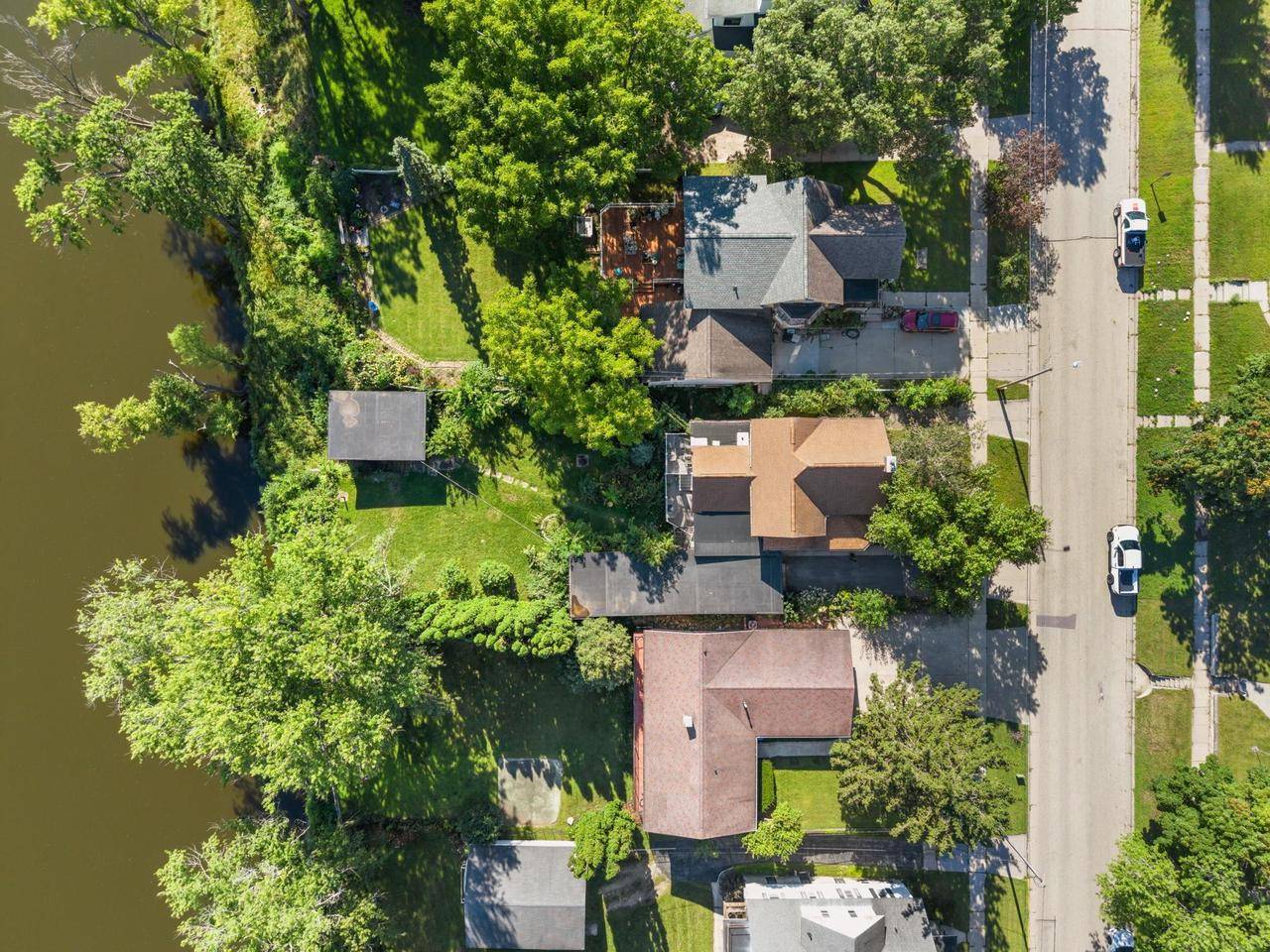 Portage, WI 53901,414 W Edgewater Street