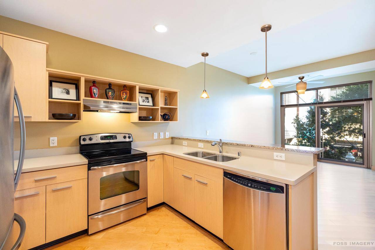 Madison, WI 53703,309 W Washington Avenue #209