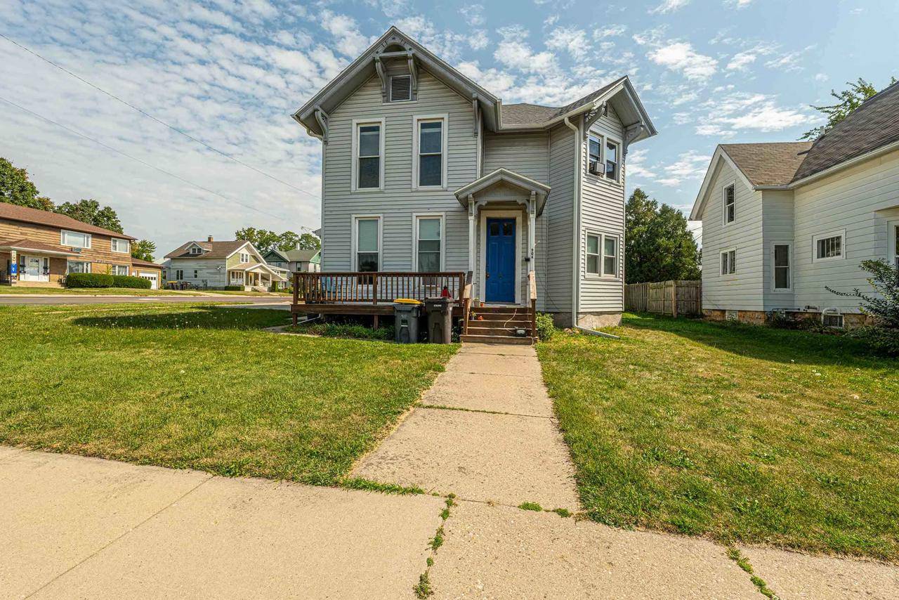 Monroe, WI 53566,1902 9th Street