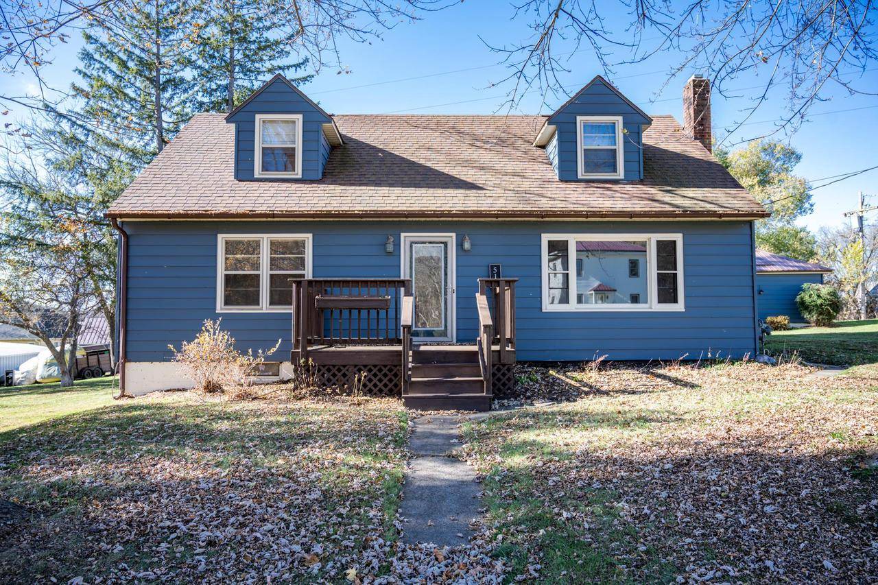 Wonewoc, WI 53968,515 N East Street