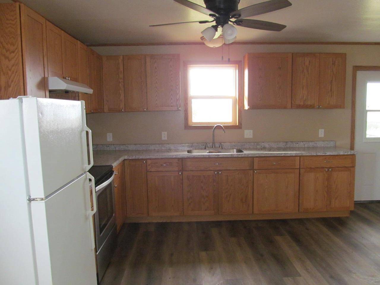 Fennimore, WI 53809,13004 Blue School Road