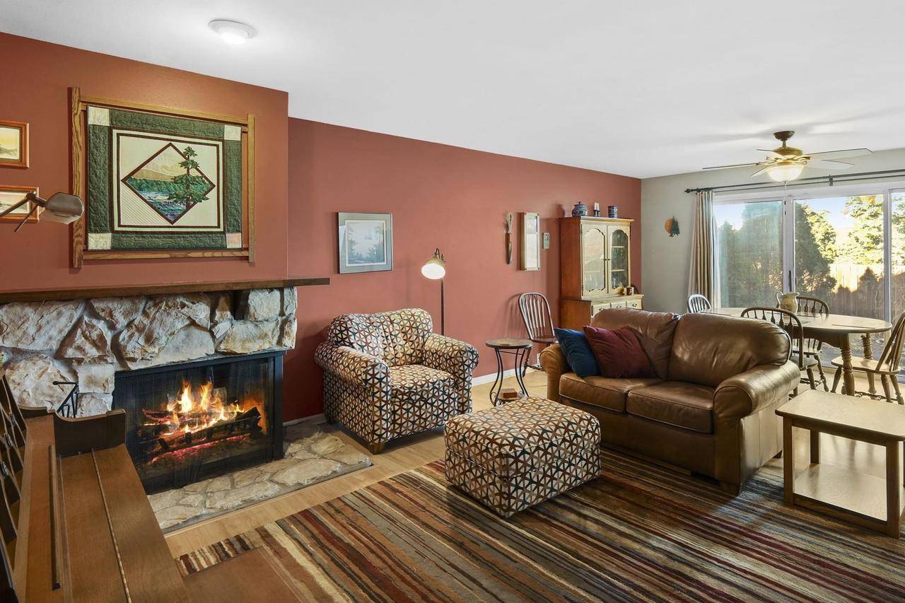 Madison, WI 53717,6 Bayberry Trail