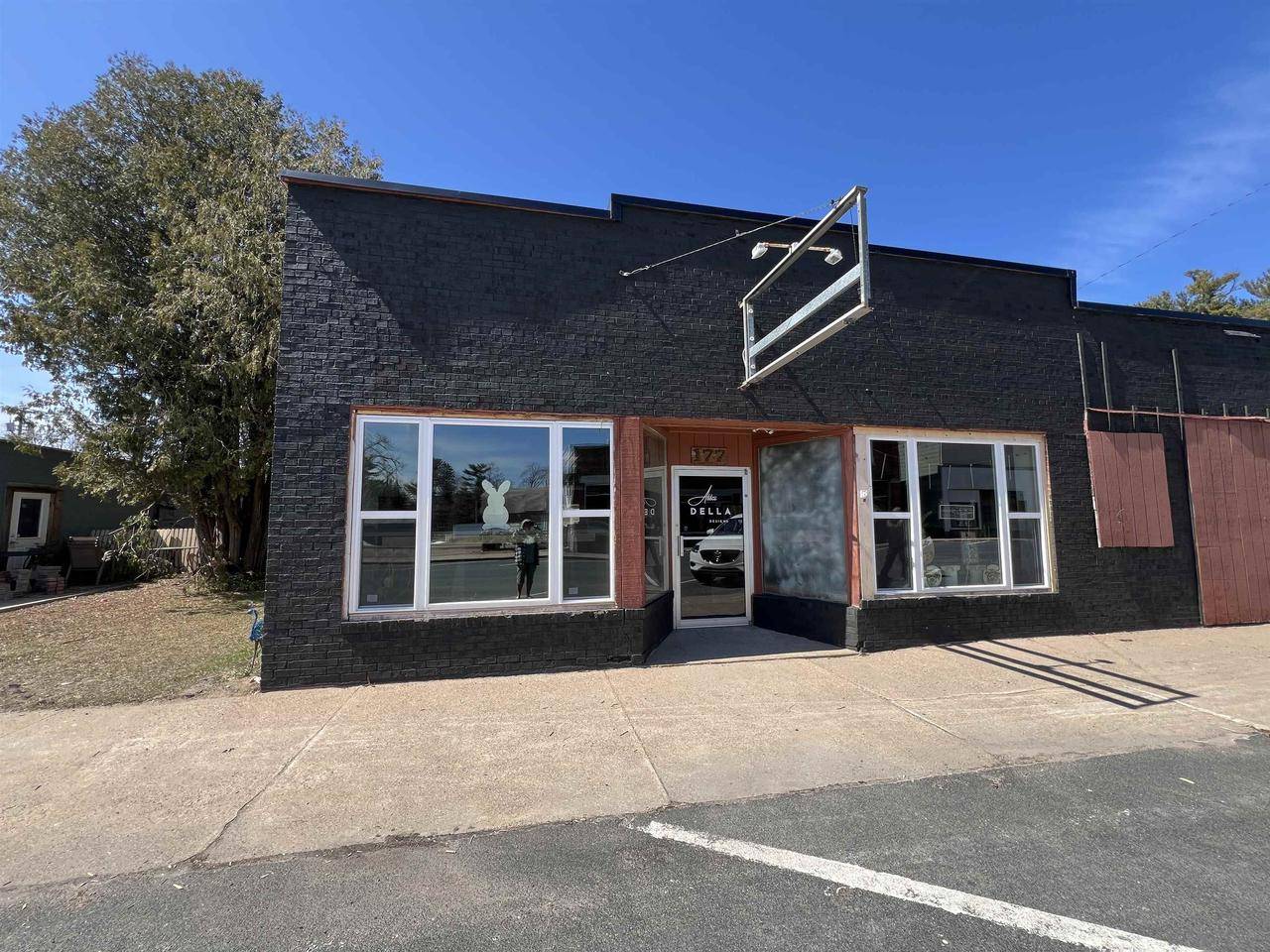 Rosholt, WI 54473,177 N MAIN STREET NORTH