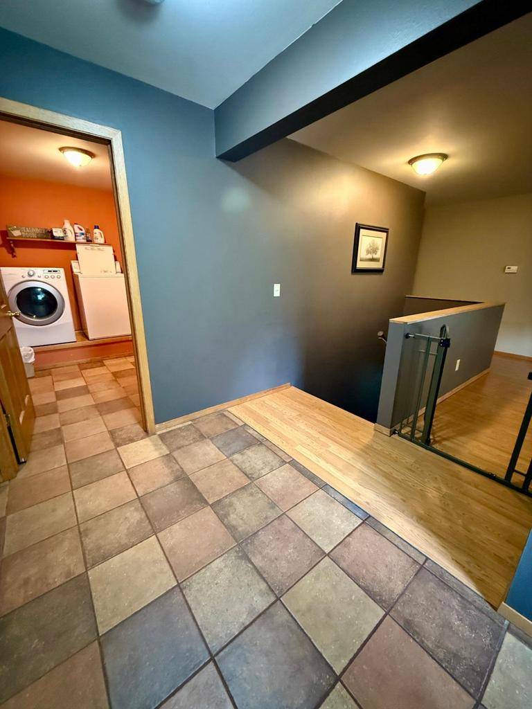 Birnamwood, WI 54414,233990 NICOLE LANE