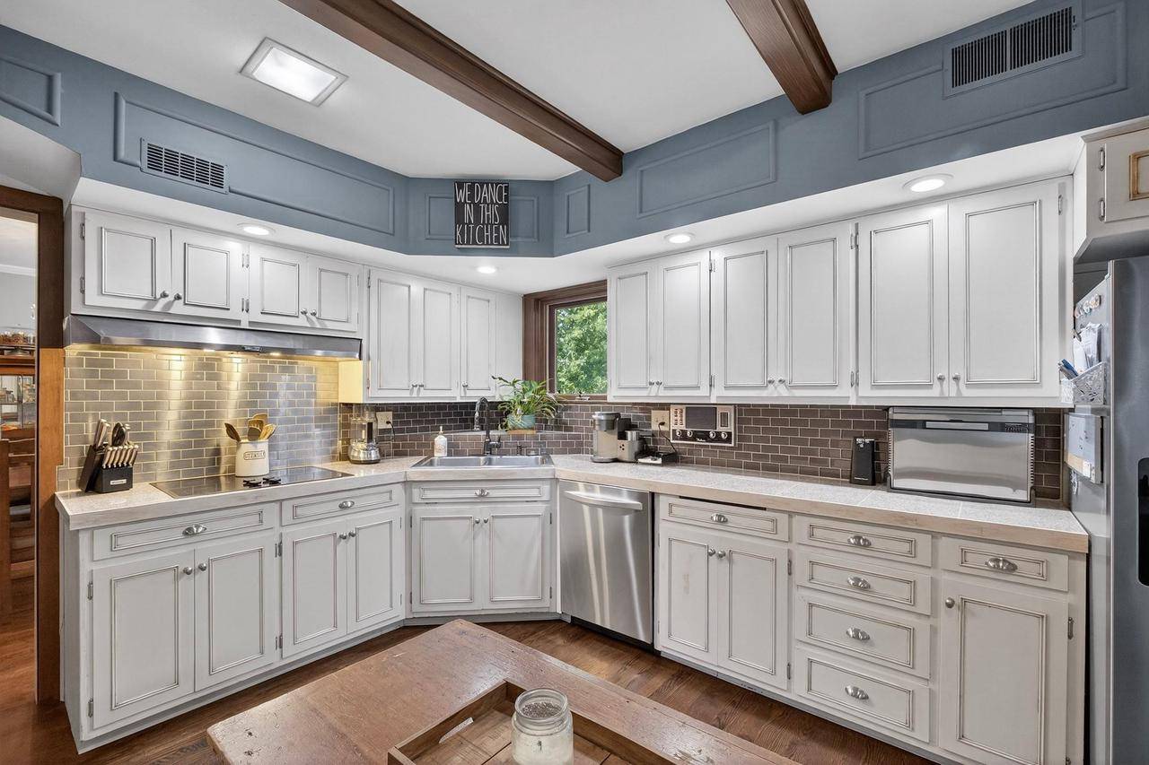 Wisconsin Rapids, WI 54494,811 WITTER STREET