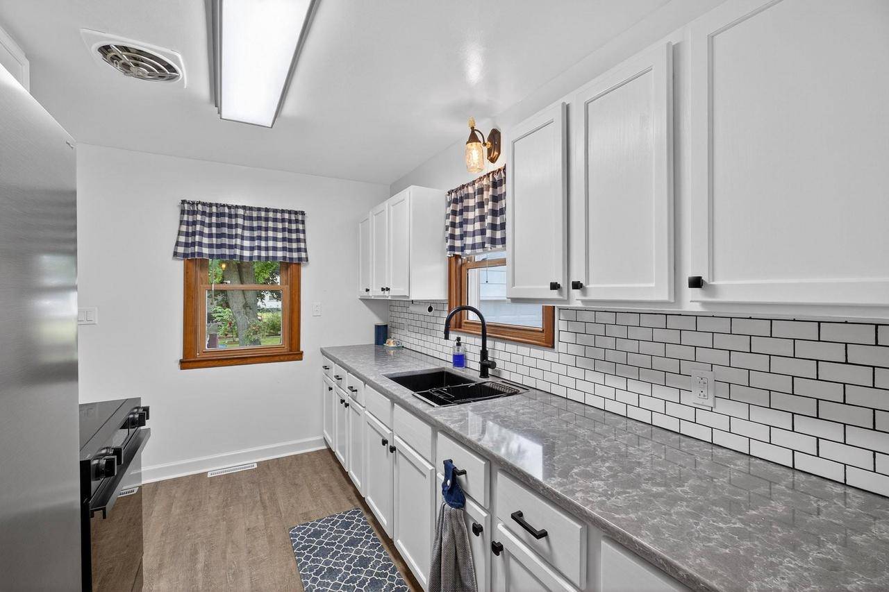 Nekoosa, WI 54457,825 1ST STREET