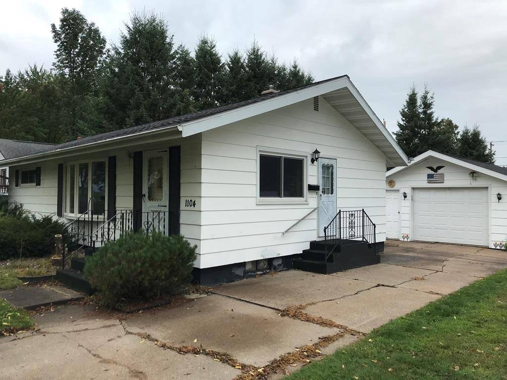 Wausau, WI 54401,1104 HOLUB STREET
