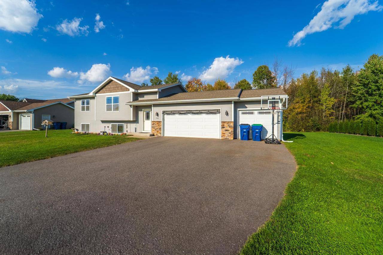 Kronenwetter, WI 54455,792 PINEDALE LANE