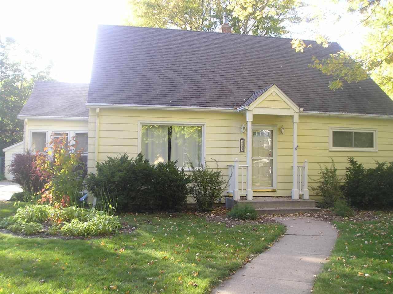 Oshkosh, WI 54901-3118,1633 NORTHPOINT STREET