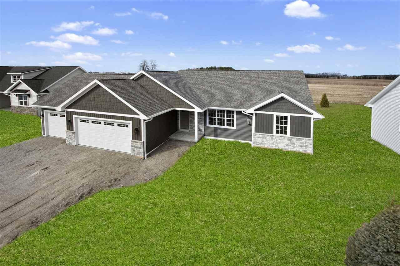 Pulaski, WI 54162,1261 MOUNTAIN BAY DRIVE