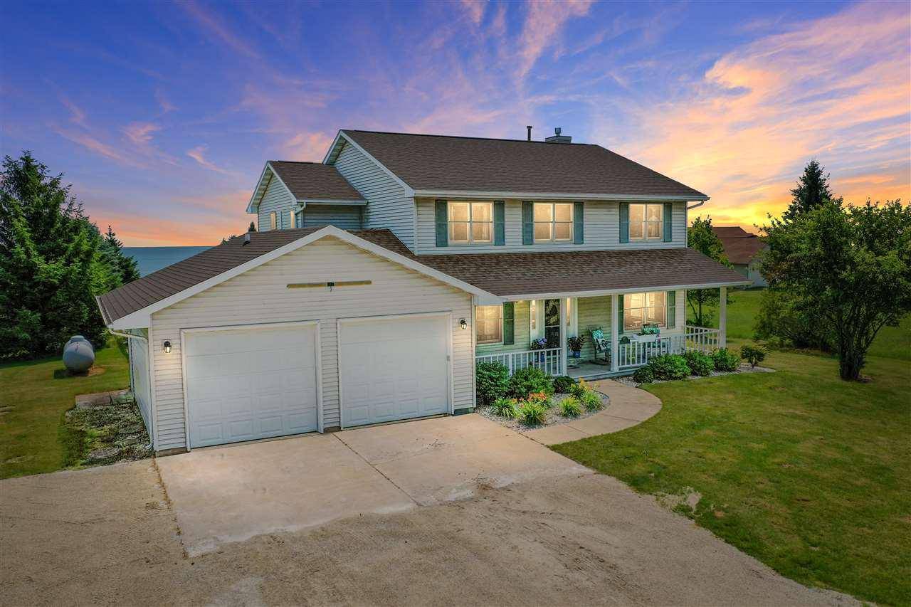 Kewaunee, WI 54216-9495,704 LAKESHORE DRIVE