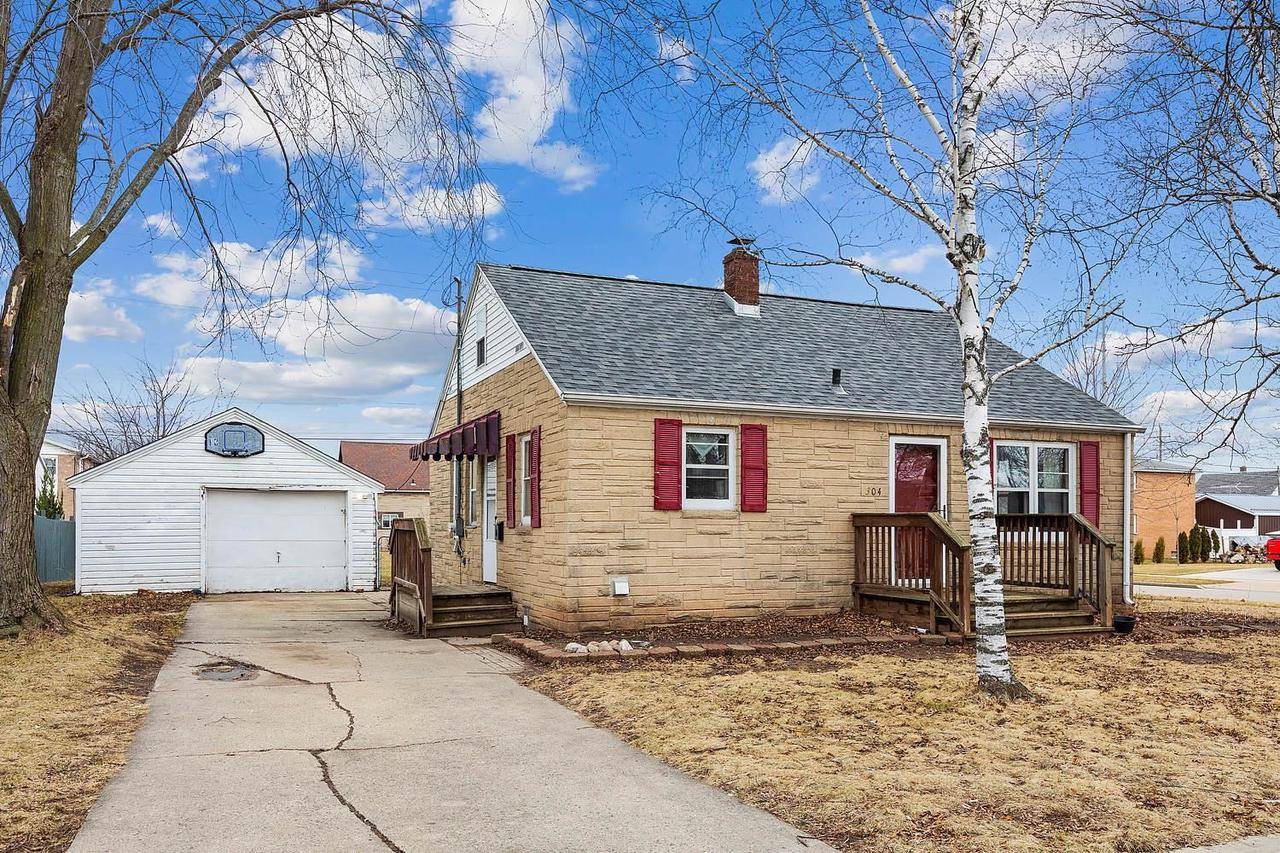 Kimberly, WI 54136-1813,304 S JAMES STREET