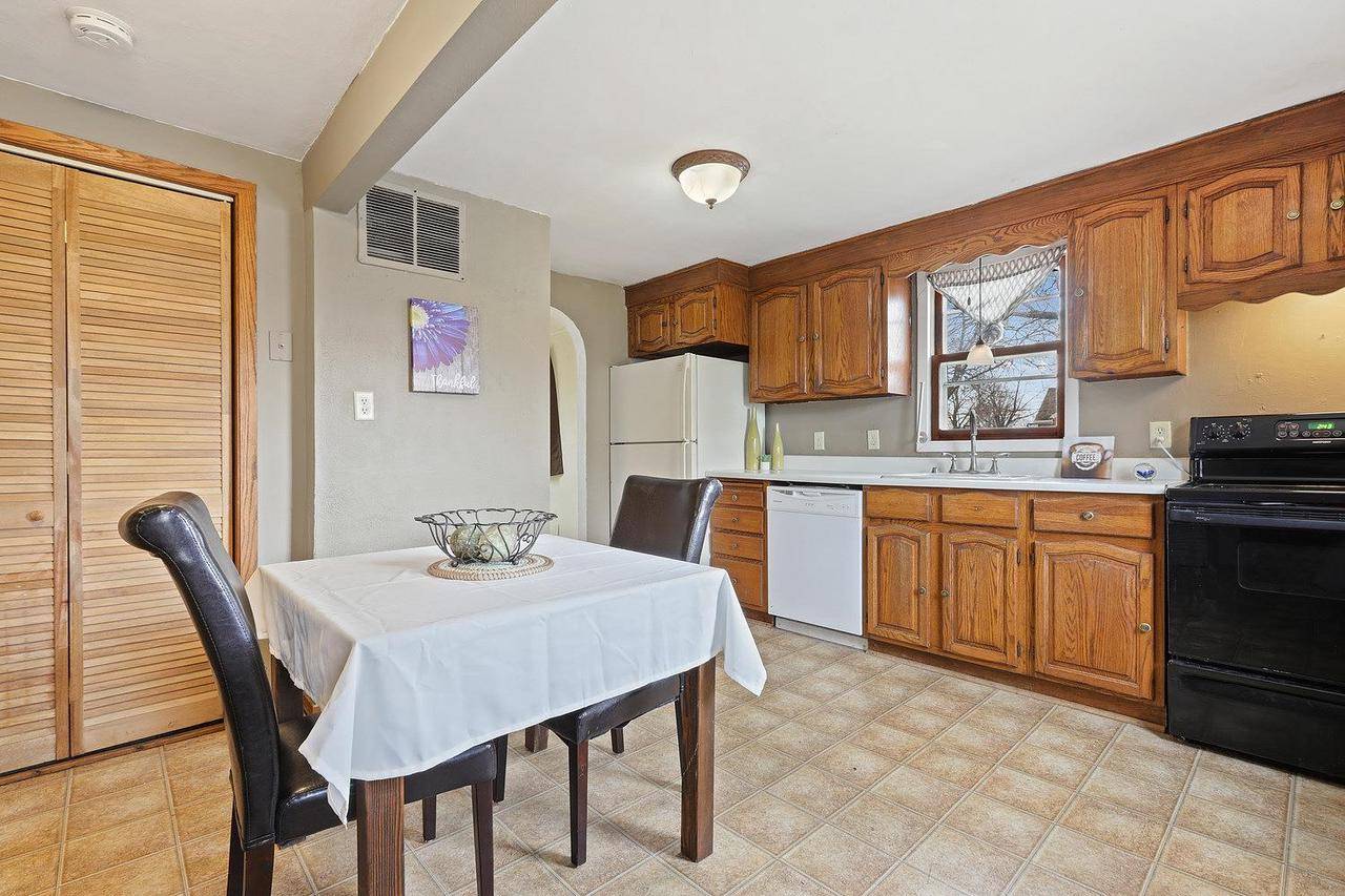 Kimberly, WI 54136-1813,304 S JAMES STREET