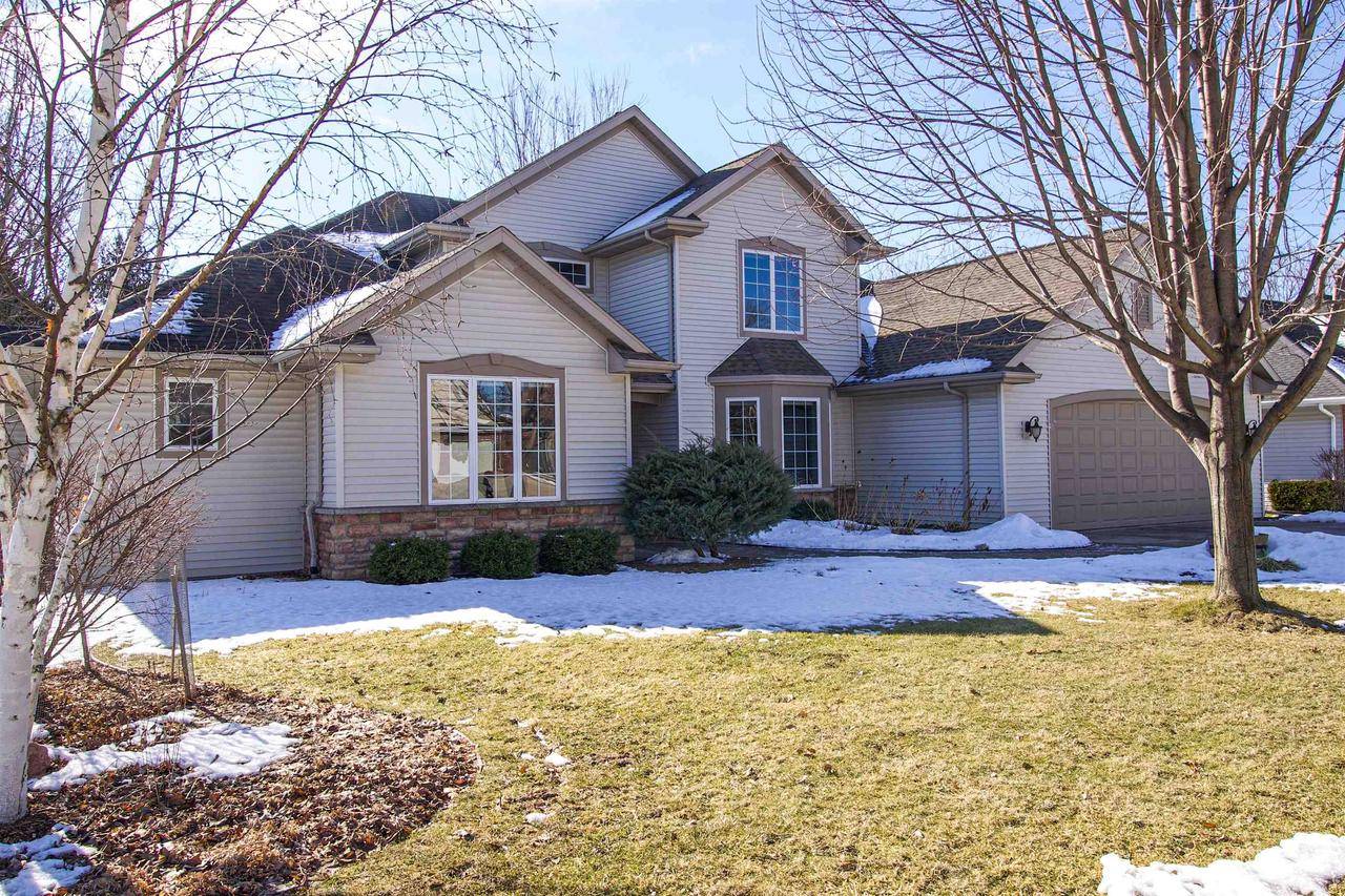 Appleton, WI 54915,1827 ORCHARD BLOSSOM DRIVE