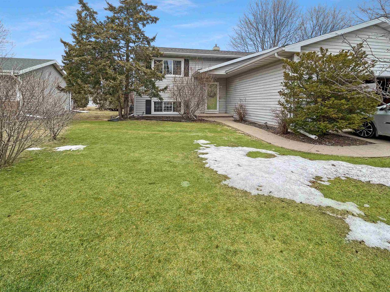 Appleton, WI 54915-6618,2912 E DIETZEN DRIVE