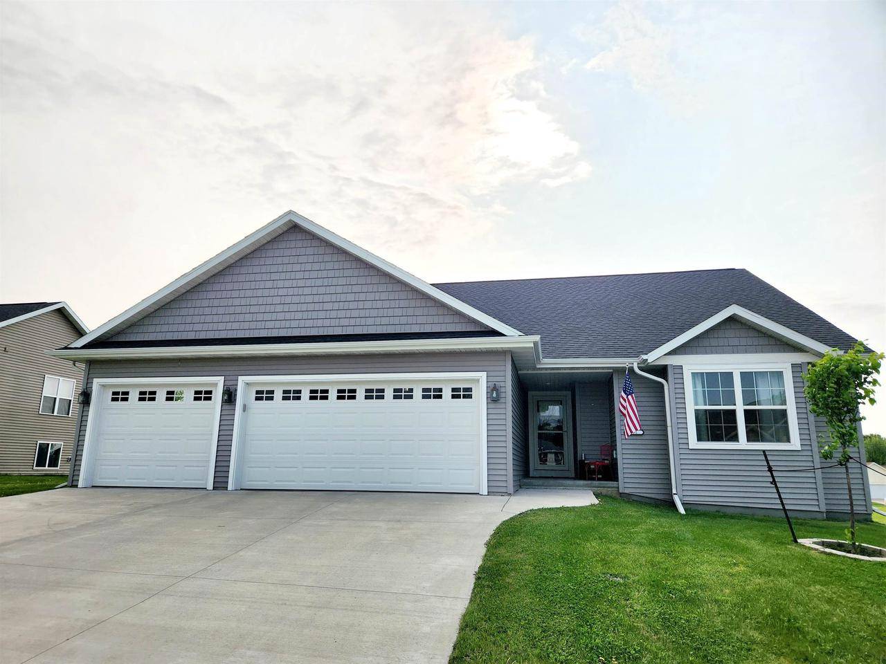 Oakfield, WI 53065,391 LEONA WAY