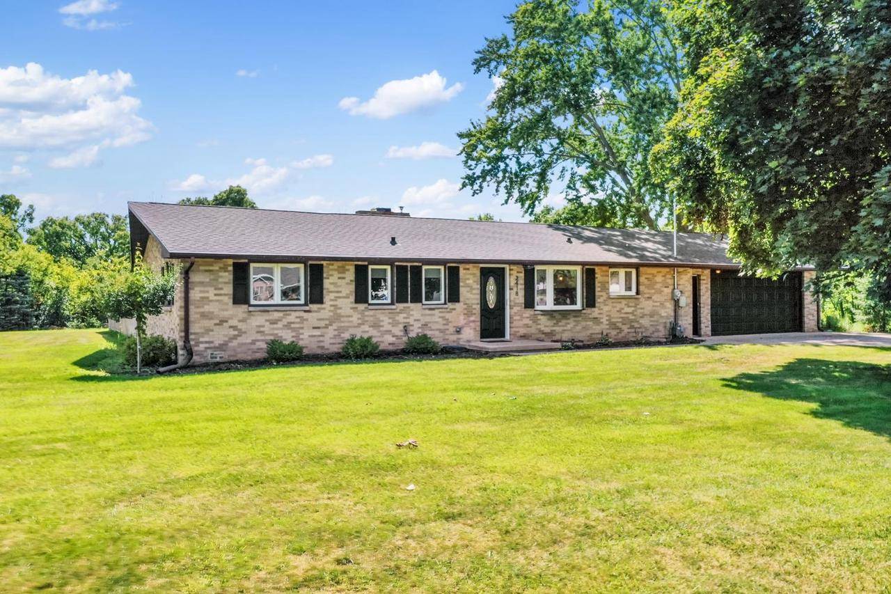 Green Bay, WI 54311-6432,2418 BLUESTONE PLACE