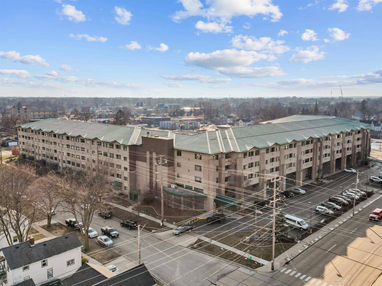 Appleton, WI 54911,400 N RICHMOND STREET #302