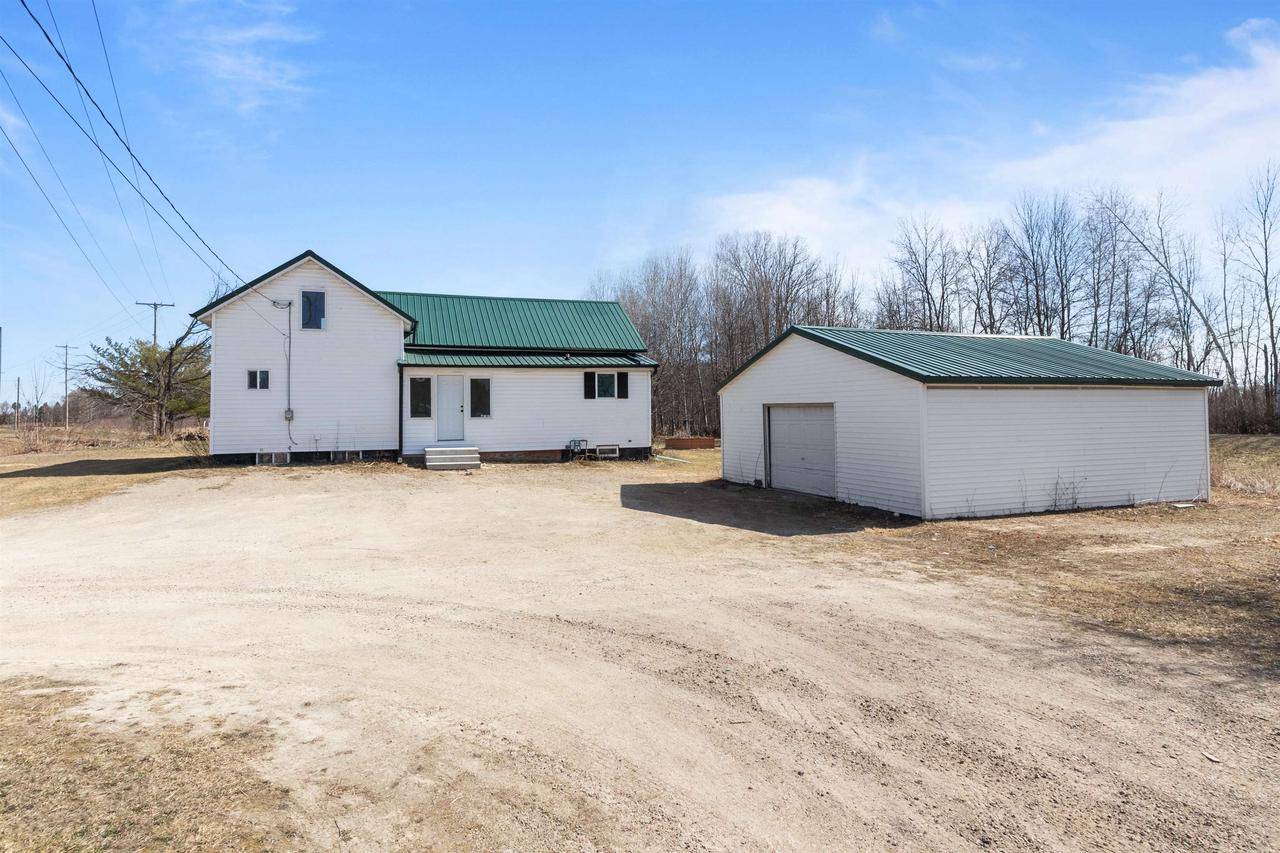 Black Creek, WI 54106,320 E STATE STREET