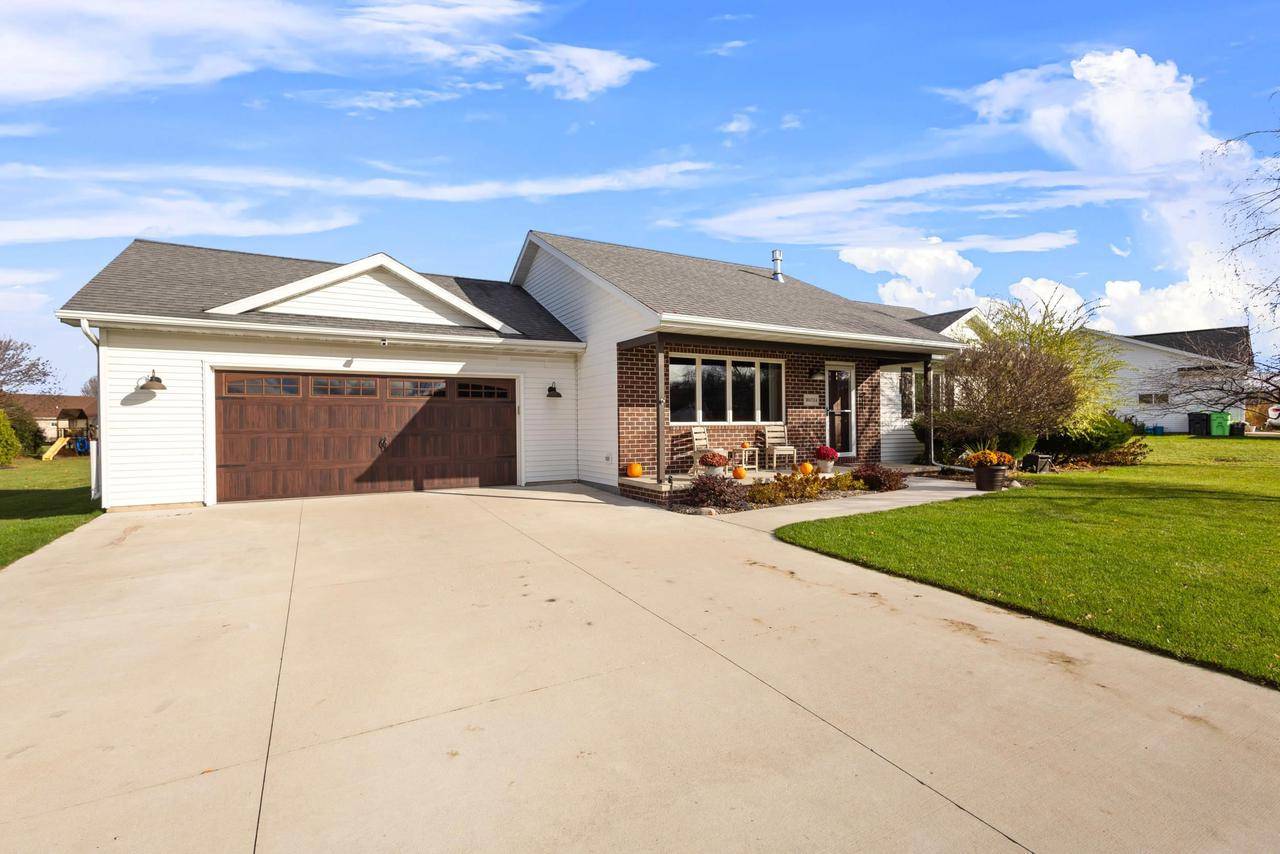 Sherwood, WI 54169,W4734 CASTLE DRIVE