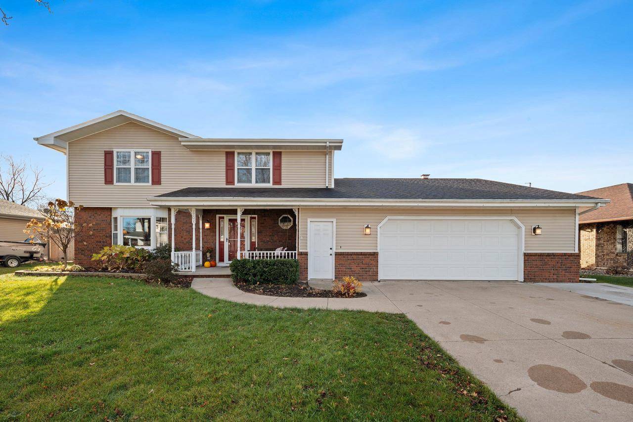 Appleton, WI 54914,1701 W CLOVERDALE DRIVE