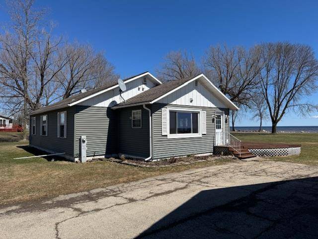 Oconto, WI 54153-9362,6988 COUNTY ROAD Y
