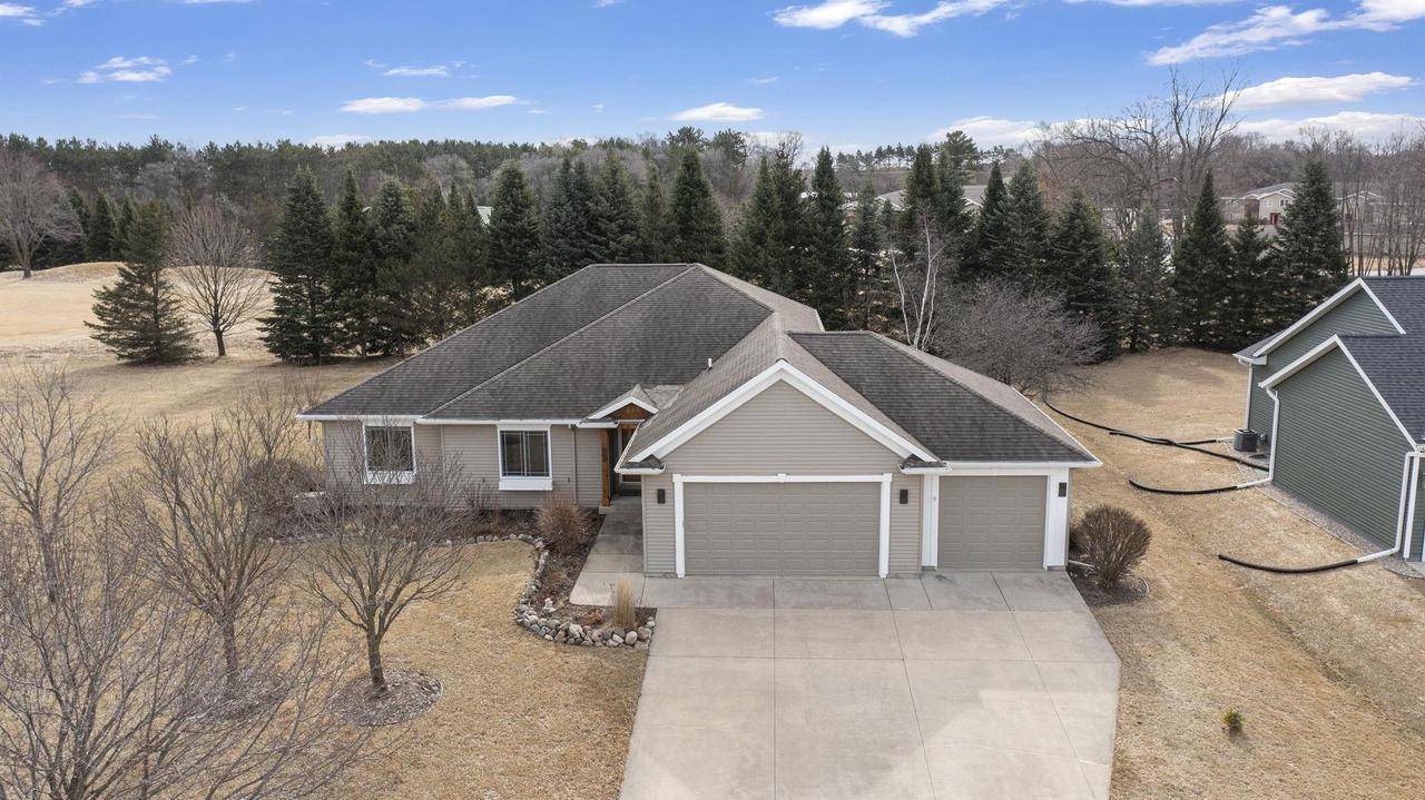 Waupaca, WI 54981,1547 FOXFIRE COURT