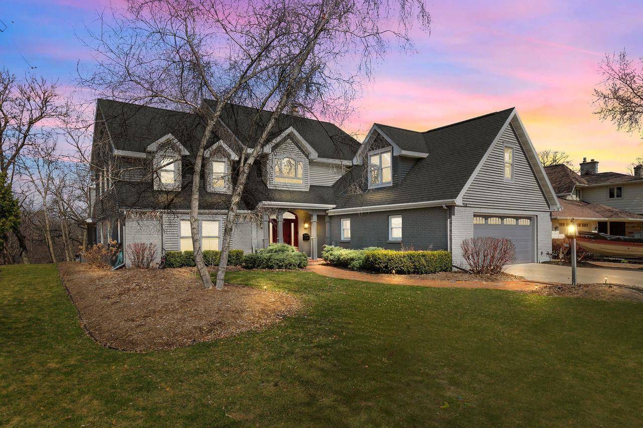Appleton, WI 54915,140 RIVER DRIVE