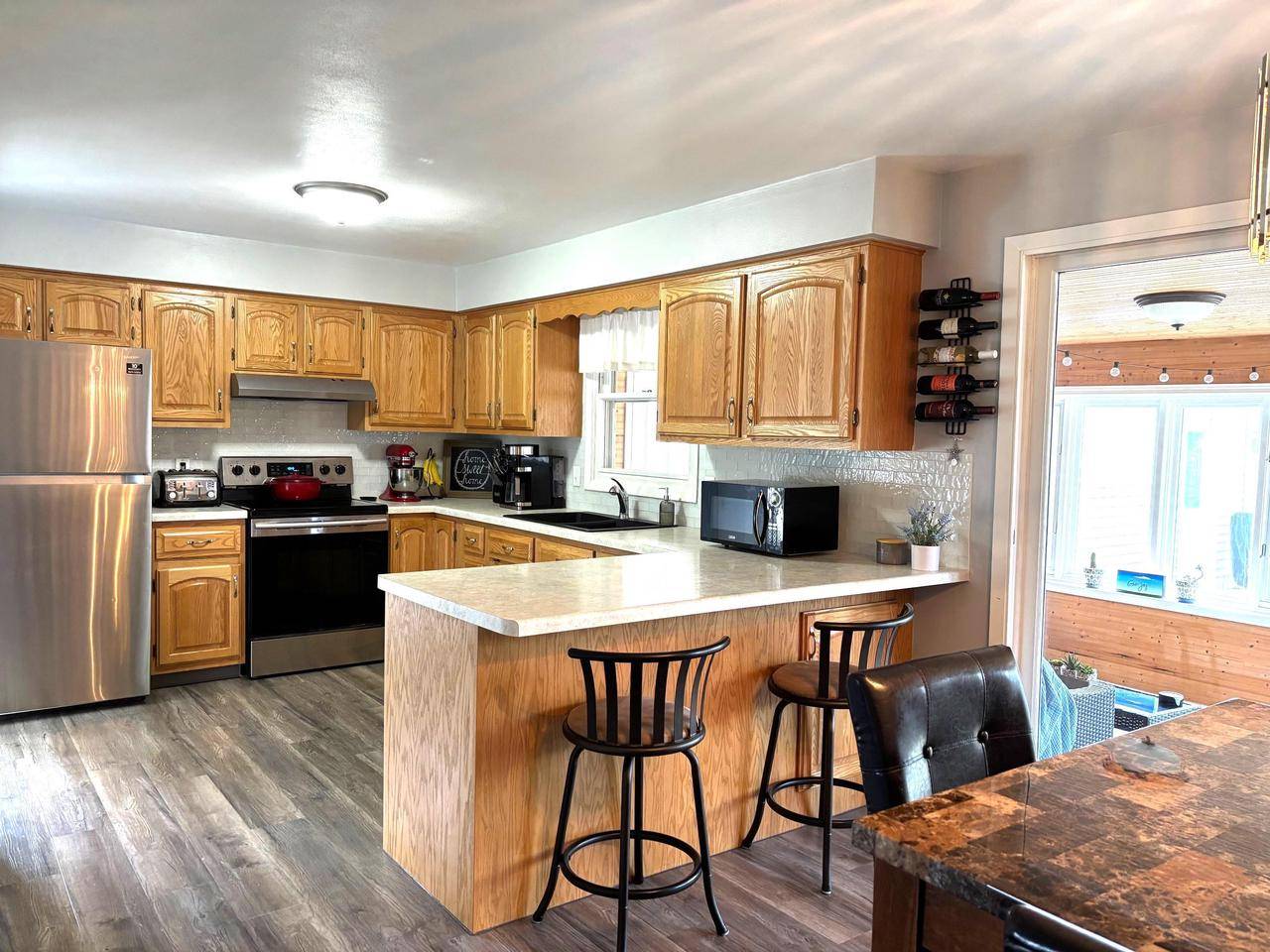 Kaukauna, WI 54130-3047,525 WILLOW DRIVE