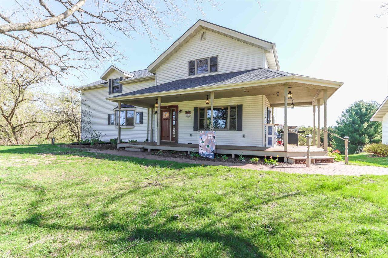 Waupaca, WI 54981,N4618 STATE ROAD 49