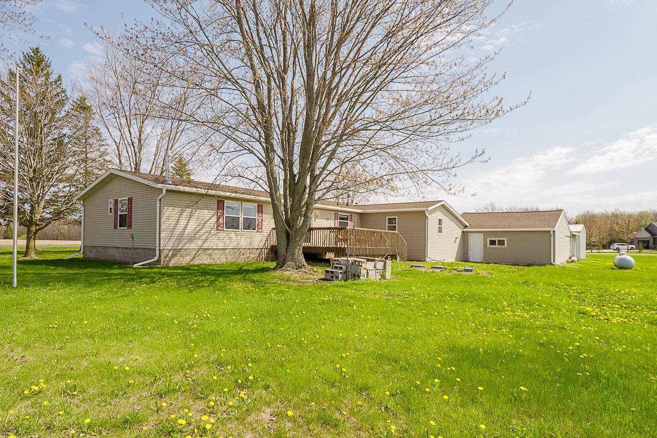 Luxemburg, WI 54217,E1207 TOWN HALL ROAD