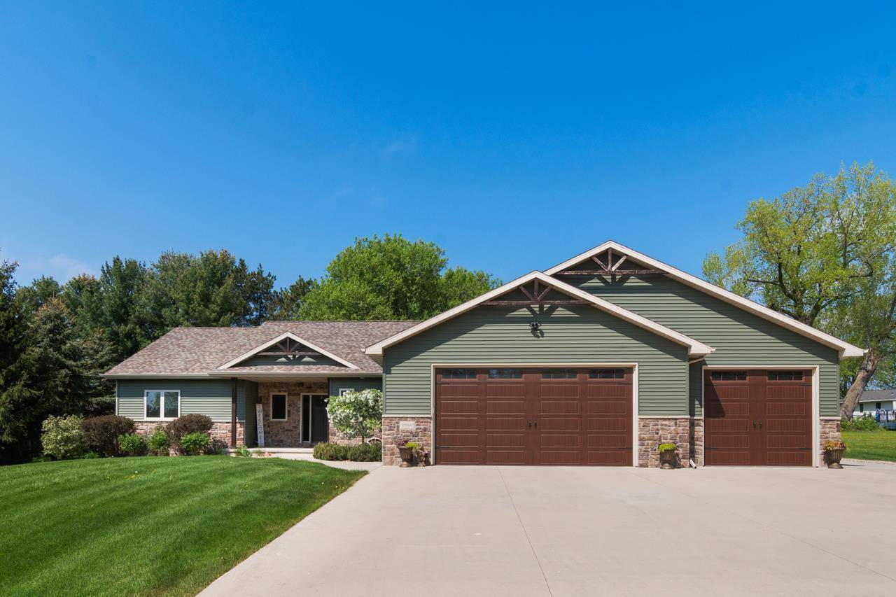 Freedom, WI 54913-3223,N3841 BREESE WAY