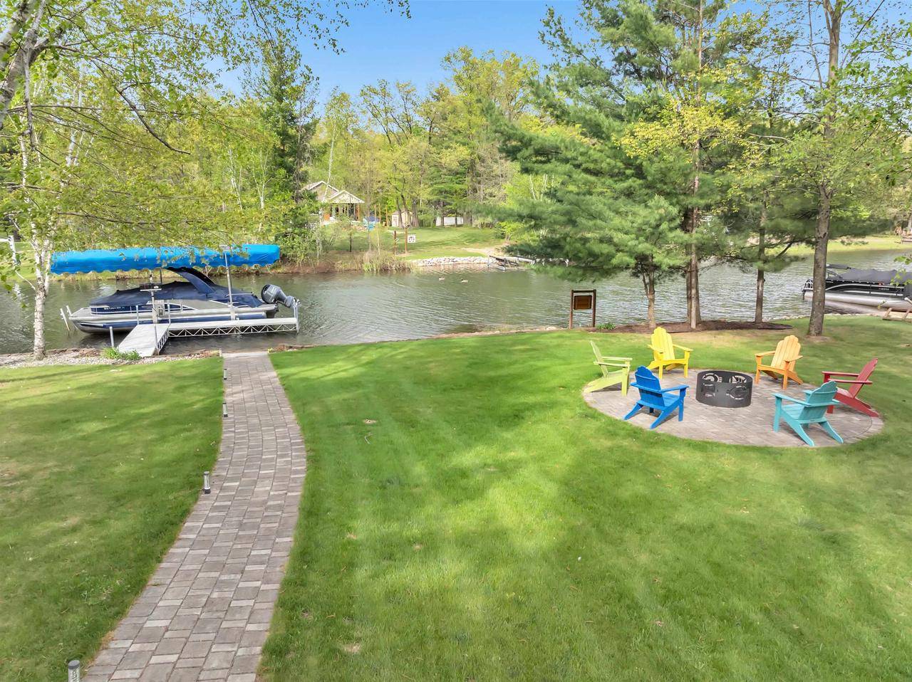 Keshena, WI 54135,N1496 BRAVE ISLAND ROAD