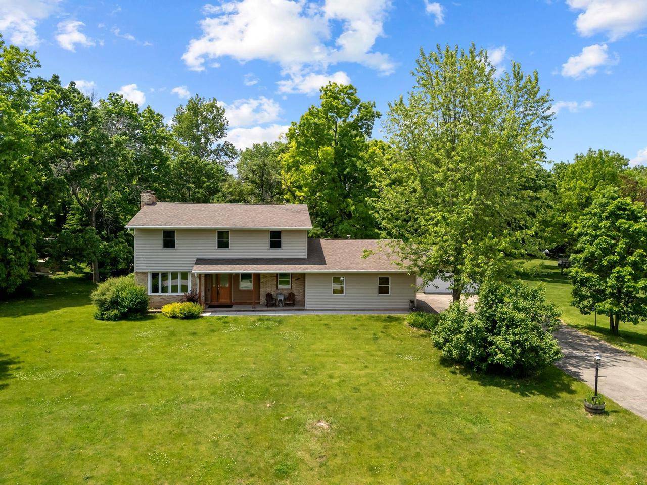 Oshkosh, WI 54904,4443 SWALLOW BANKS LANE