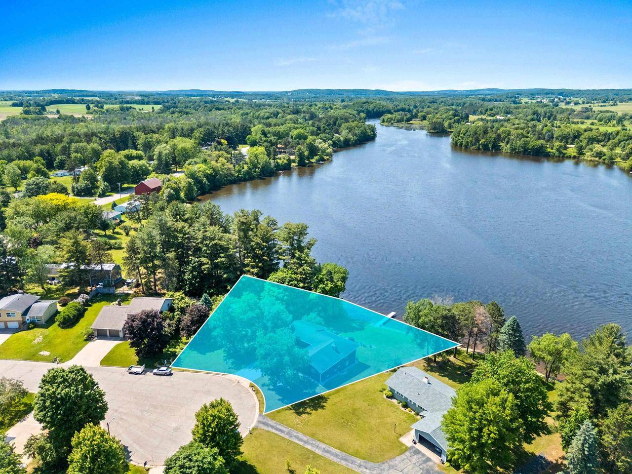 Clintonville, WI 54929-9703,237 PARK LANE