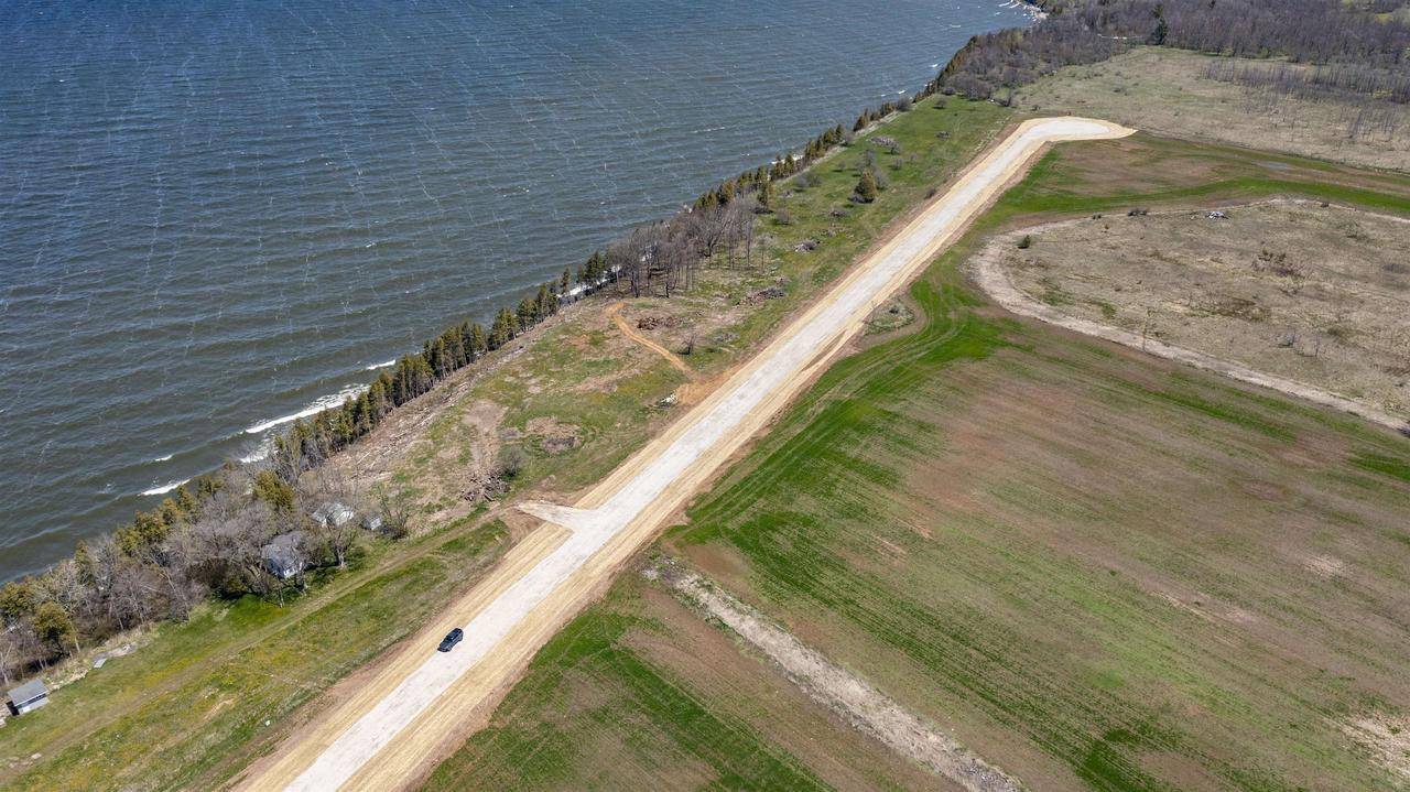 Sturgeon Bay, WI 54235,DEBROUX COURT