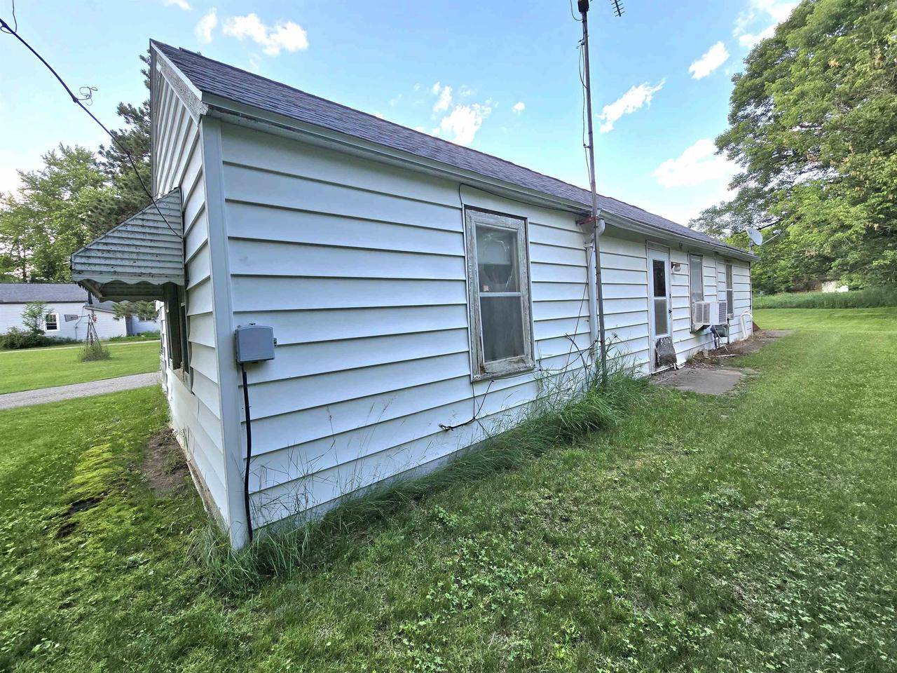 Hancock, WI 54943,N4594 5TH AVENUE