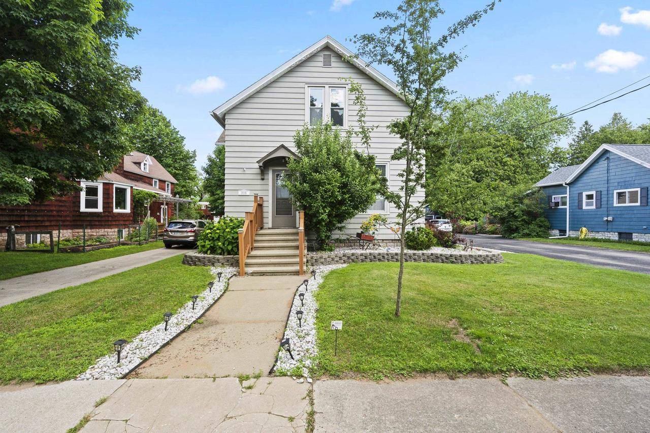 Marinette, WI 54143,338 STATE STREET