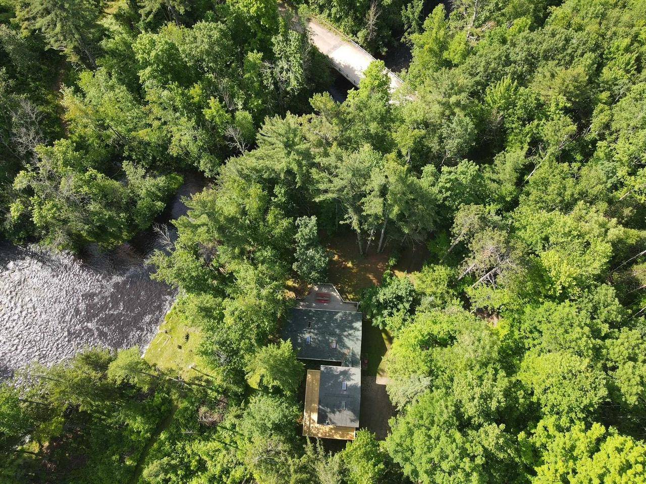 Mountain, WI 54149,14814 IRON BRIDGE ROAD