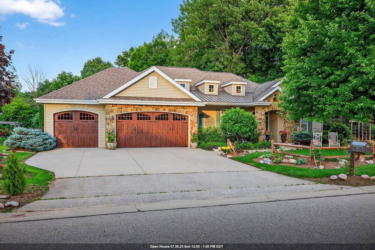 Neenah, WI 54956,1163 AVA COURT