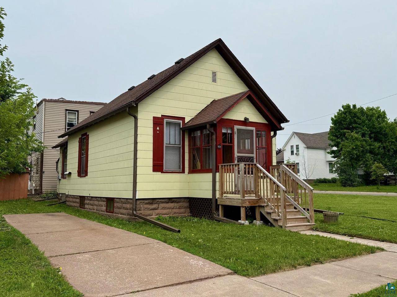 Ashland, WI 54806,620 Vaughn Ave