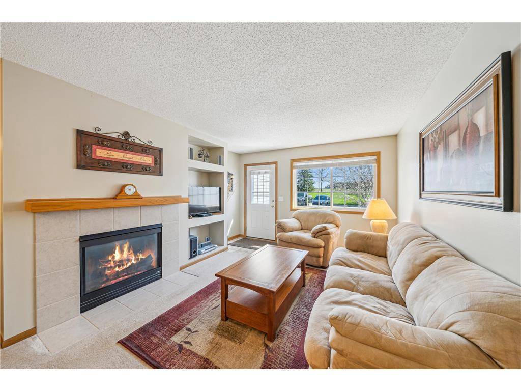 River Falls, WI 54022,551 Bandle Street #G