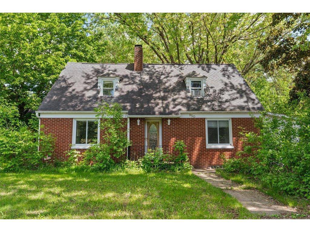 Hammond, WI 54015,950 Clark Street