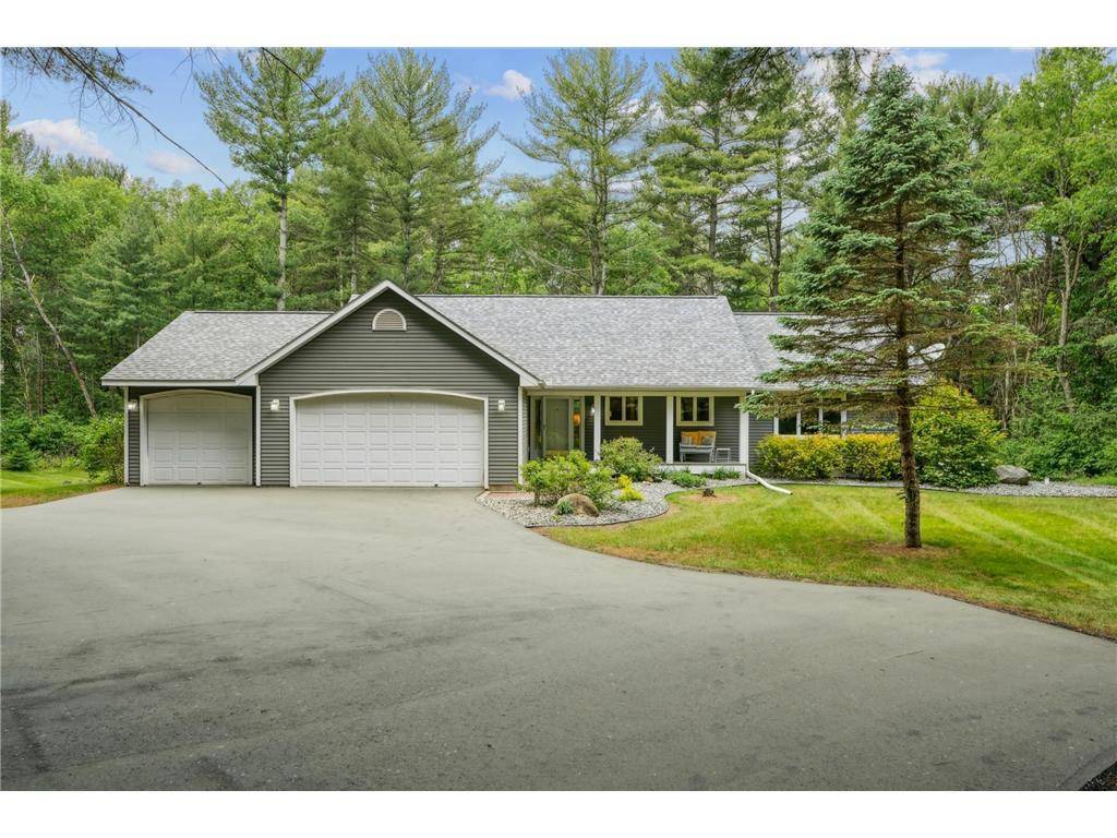 Somerset, WI 54025,1946 62nd Street