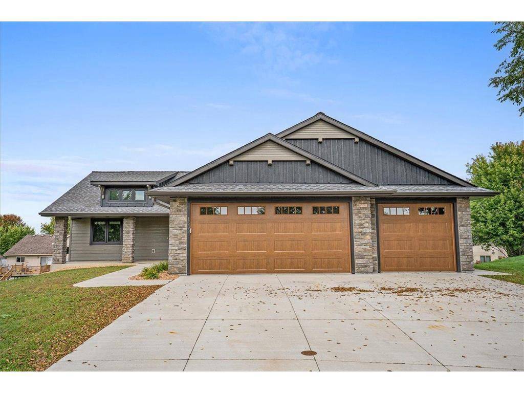 River Falls, WI 54022,1633 Rolling Hills Lane